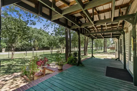 Exterior - 243 Brooks Cir, Lorena, TX 76655 photo 3 of 14