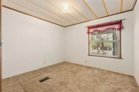 Bedroom - 243 Brooks Cir, Lorena, TX 76655 photo 4 of 5