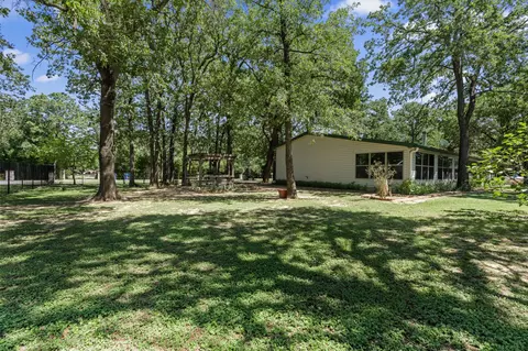 Exterior - 243 Brooks Cir, Lorena, TX 76655 photo 5 of 14