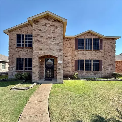 1034 Graystone Dr, Lancaster, TX 75134