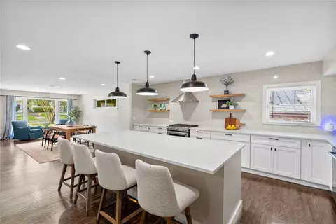 9031 Fringewood Dr, Dallas, TX 75228