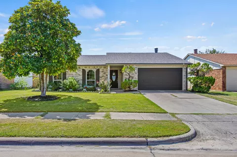 5505 Rutledge Dr, The Colony, TX 75056