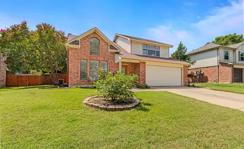 2313 Warrington Ave, Flower Mound, TX 75028