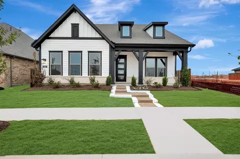 1121 Painted Lady Dr, Crowley, TX 76036