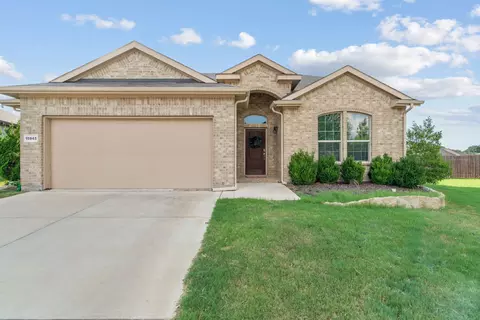 15945 White Mill Rd, Fort Worth, TX 76177