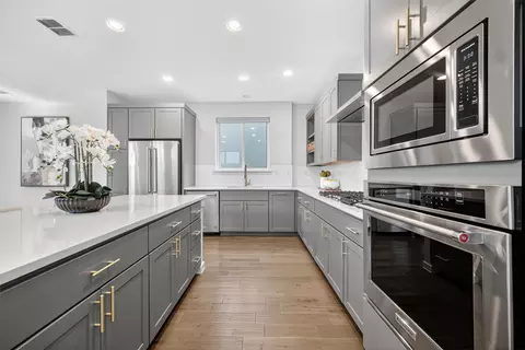 5333 Anita St, Dallas, TX 75206