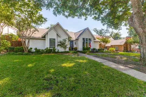 8034 Westover Dr, Dallas, TX 75231