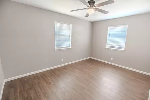 Bedroom - 108 Gettysburg, Comanche, TX 76442 photo 5 of 6