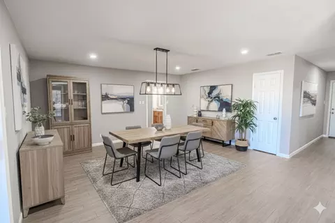 Dining - 108 Gettysburg, Comanche, TX 76442 photo 1 of 1
