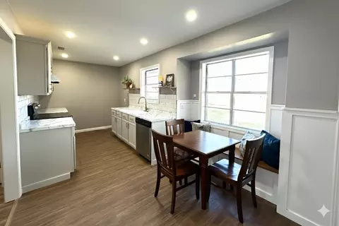 Kitchen - 108 Gettysburg, Comanche, TX 76442 photo 4 of 7