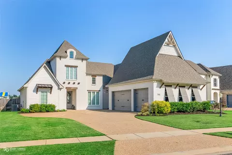 239 Poydras Ave, Bossier City, LA 71111