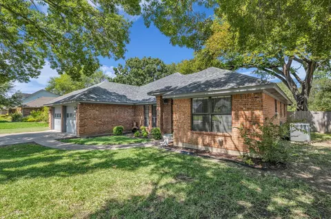 Exterior - 312 Beaver Loop, Temple, TX 76502 photo 3 of 8