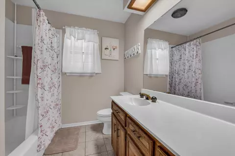 Bath - 312 Beaver Loop, Temple, TX 76502 photo 1 of 2