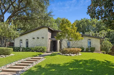 7164 Lyre Ln, Dallas, TX 75214
