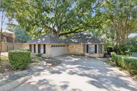 103 Aurora Cir, Rockwall, TX 75032