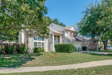 7810 Defender Ln, Rowlett, TX 75089