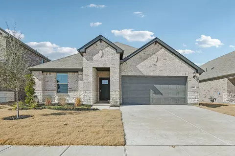 4202 Joe Pool Dr, Farmersville, TX 75442
