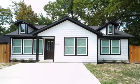 504 NW 4th St, Kerens, TX 75144