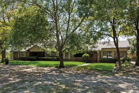 106 Rambling Trl, Weatherford, TX 76087
