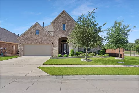 216 Equestrian Rd, Hickory Creek, TX 75065
