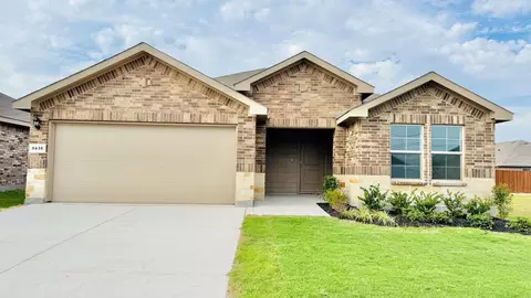 9436 Mint Hill Dr, Fort Worth, TX 76108