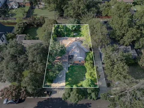 3885 Gasparr Dr, Dallas, TX 75220