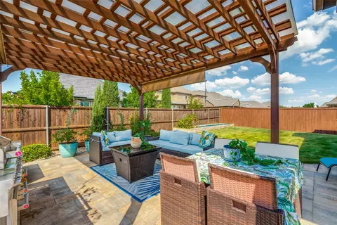 9917 Echo Summit Dr, Little Elm, TX 75068