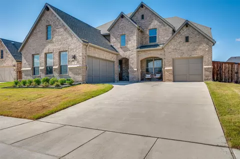 2203 Horizon Dr, Mansfield, TX 76063