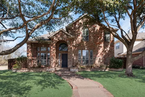 4621 Bending Oak Trl, Plano, TX 75024