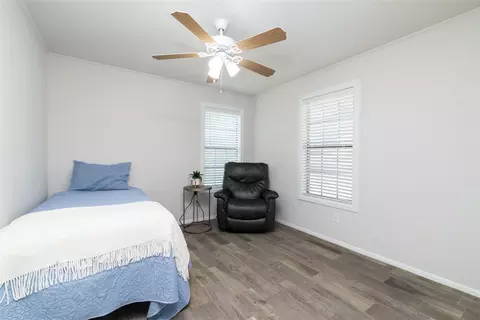 Bedroom - 3224 N Hampton St, Fort Worth, TX 76106 photo 3 of 4