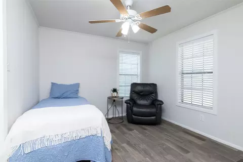 Bedroom - 3224 N Hampton St, Fort Worth, TX 76106 photo 1 of 4