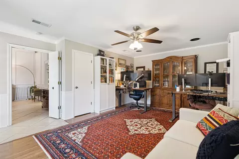 Other - 922 E Berkeley Dr, Richardson, TX 75081 photo 5 of 6