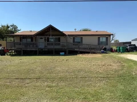 1627 Wild Horse Ln, Stephenville, TX 76401