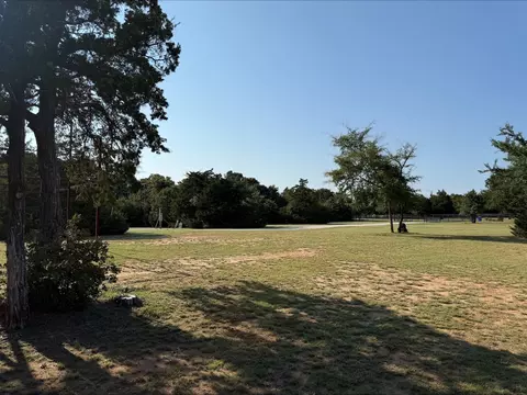 790 Ferguson Rd, Whitesboro, TX 76273