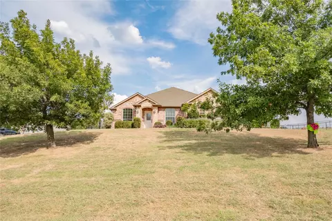 140 Owen Cir, Weatherford, TX 76087