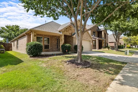 416 Hideaway Rd, Mckinney, TX 75072