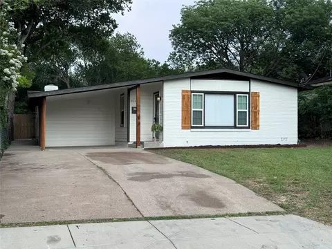 3217 Sappington Pl, Fort Worth, TX 76116