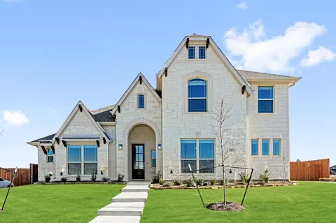 926 S Bluebird Ln, Midlothian, TX 76065