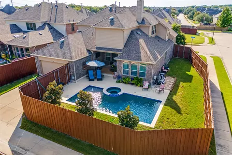 7706 Paddock Trl, Sachse, TX 75048