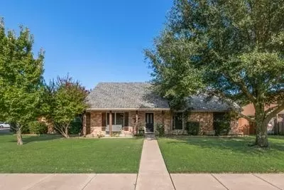 546 Meandering Way, Midlothian, TX 76065