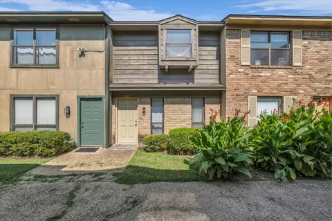 1365 S 11th St, Waco, TX 76706