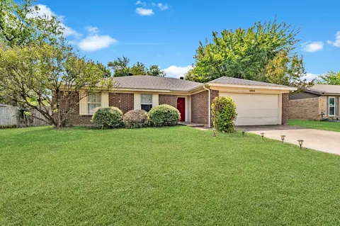 4004 Cypress Springs Dr, Arlington, TX 76001