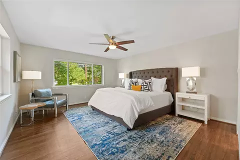 Bedroom - 9531 Vinewood Dr, Dallas, TX 75228 photo 1 of 9