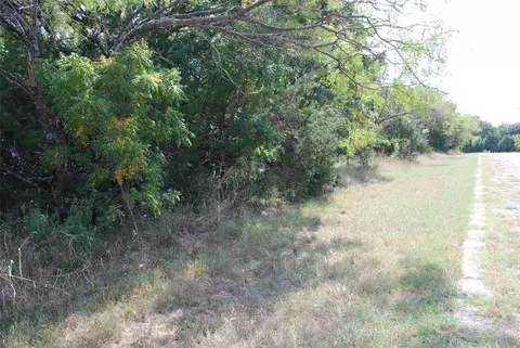 31038 Doe Run Ct, Whitney, TX 76692