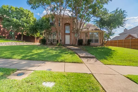 1814 Walnut Hill Dr, Rowlett, TX 75088