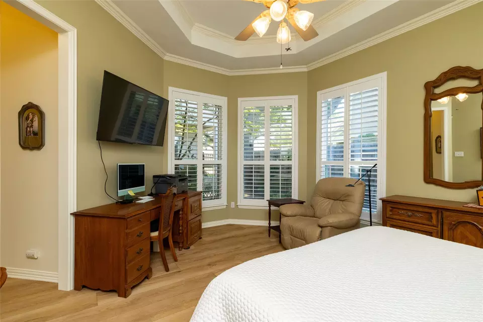 Bedroom - 4710 Village Oak Dr, Arlington, TX 76017 photo 3 of 4