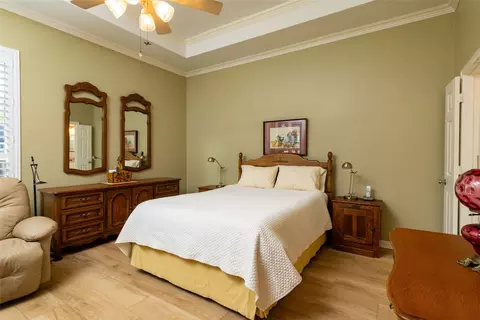 Bedroom - 4710 Village Oak Dr, Arlington, TX 76017 photo 1 of 4
