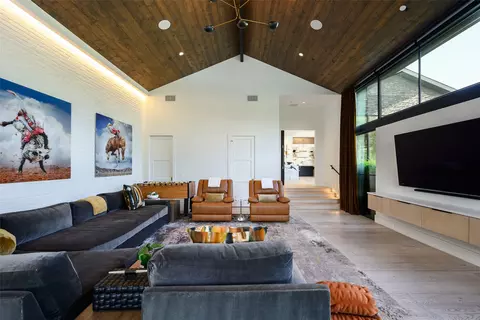 Living - 5530 Celestial Rd, Dallas, TX 75254 photo 6 of 6