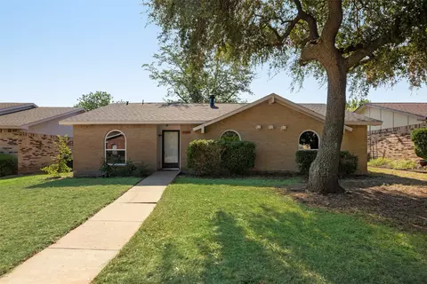 9324 County View Rd, Dallas, TX 75249