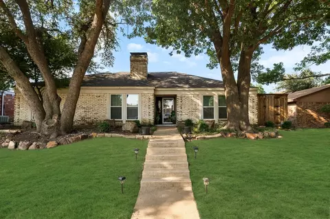 3213 Hidden Cove Dr, Plano, TX 75075